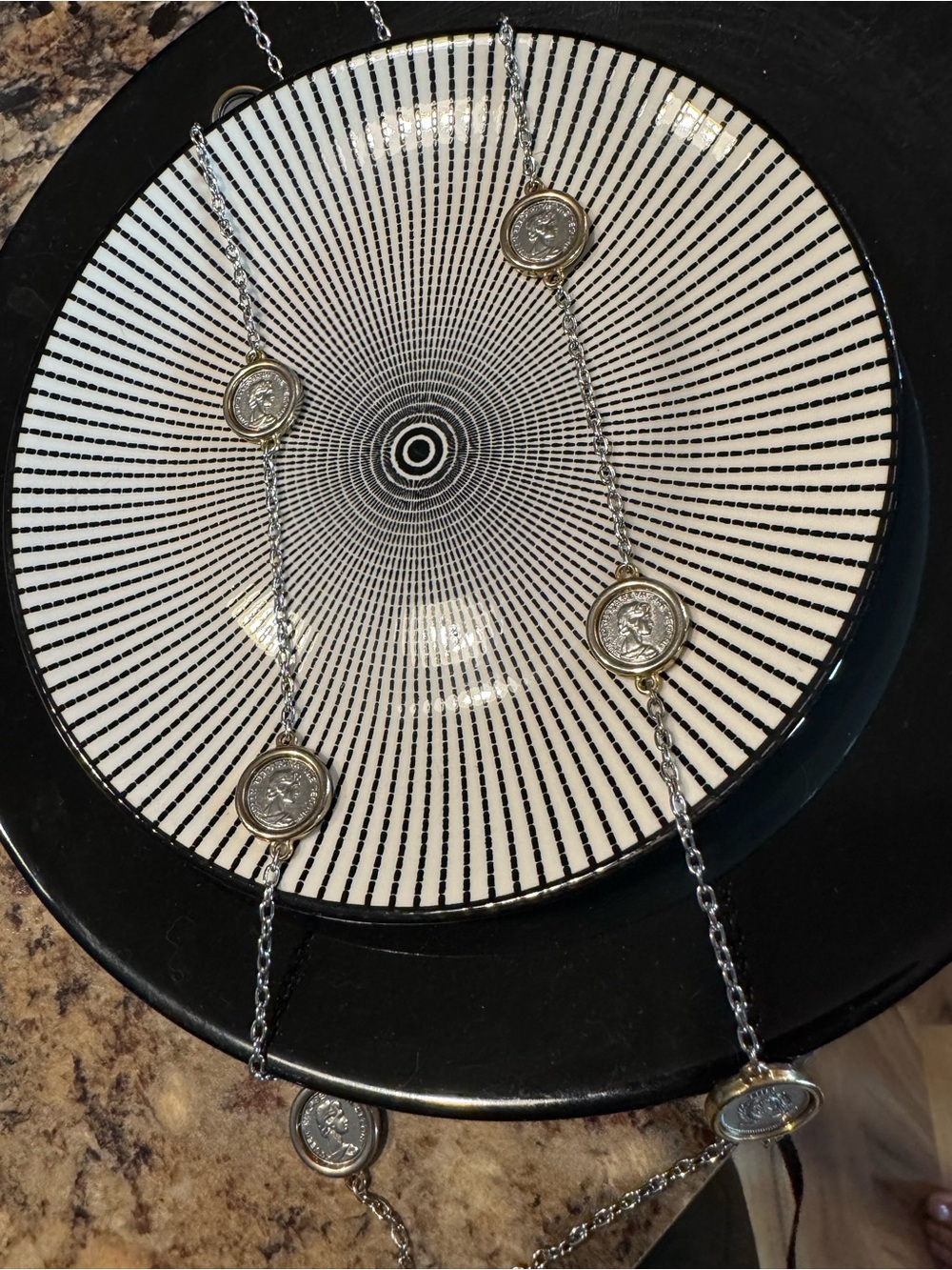 Two-Tone Coin Medallion Chain Necklace - Silver & Gold